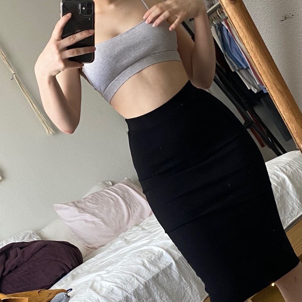 Black skirt